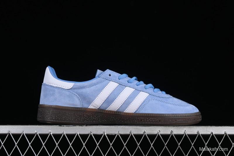 Adidas Handball Spezial Retro Casual Sneakers with Suede Upper and Gum Rubber Outsole - BD7632
