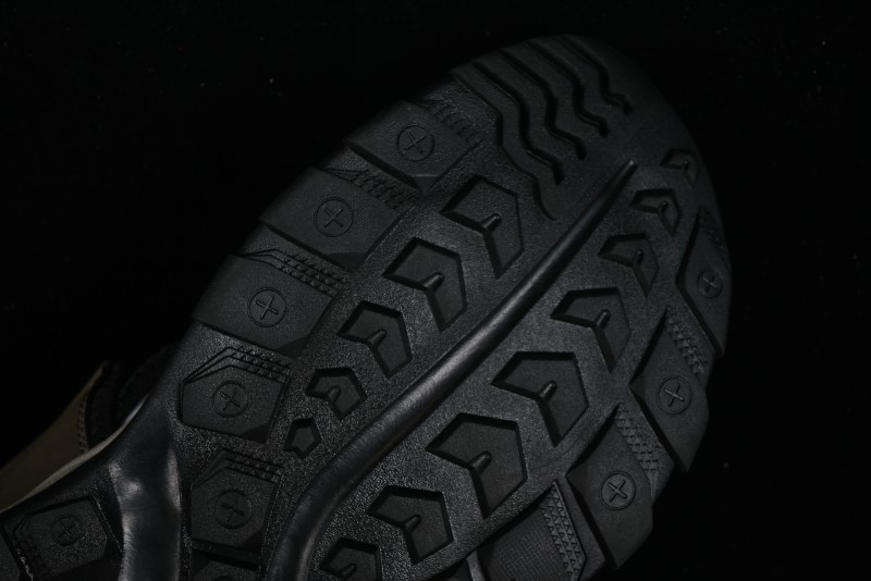 Ecco Offroad Series 2024 Summer New Casual Men's Sandals with Soft Leather Upper and Mesh - 63131501002