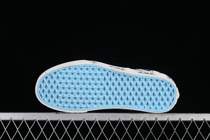 Vans Era Low-Top Casual Skate Shoes - VN000EYEBPJ