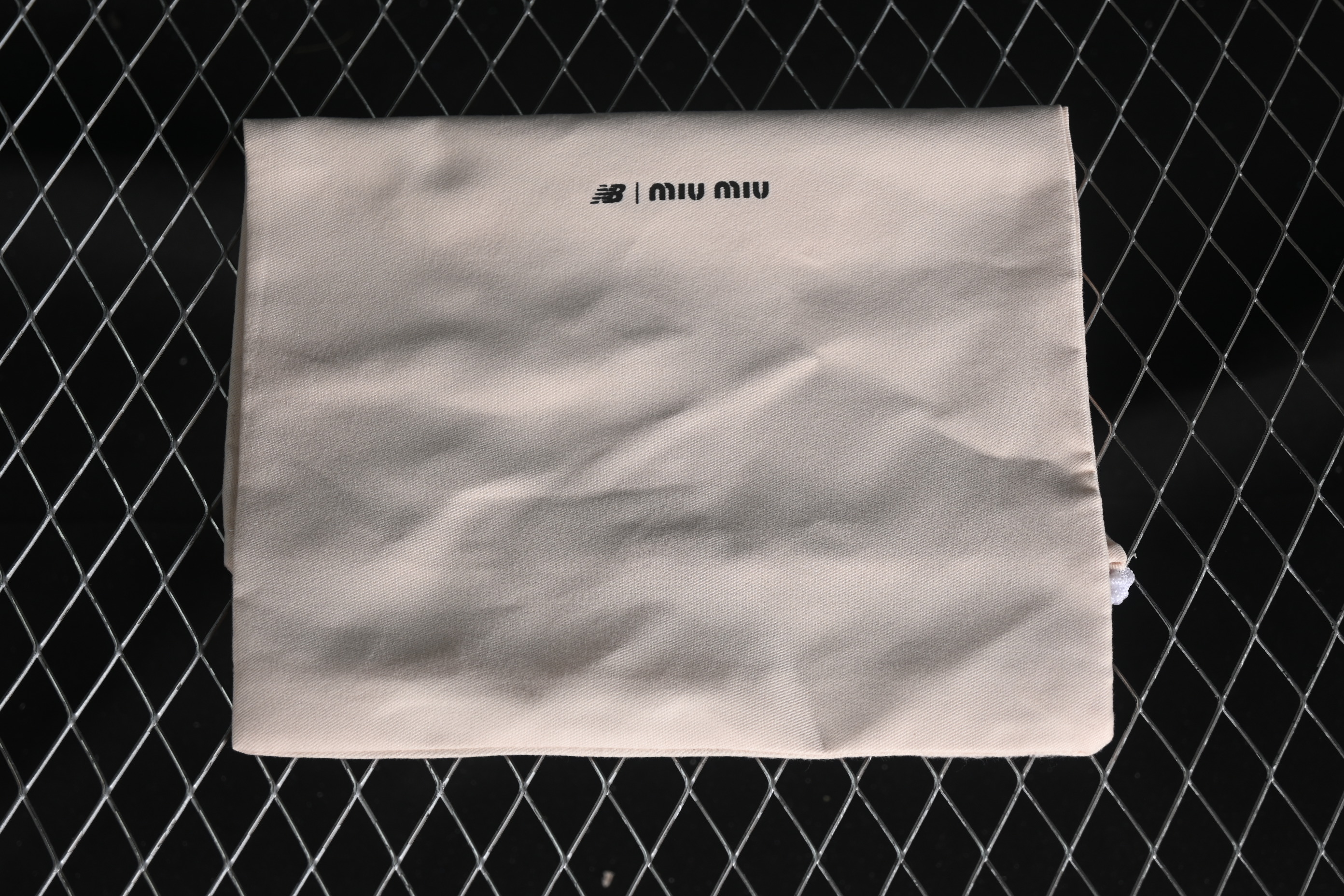 MiuMiu x New Balance 530 Low-Top Retro Casual Running Sneakers in White - 530
