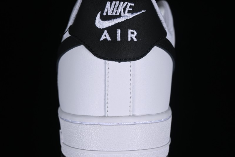 Nike Air Force 1 '07 Low Casual Sneakers in Black and White - FQ4296-101