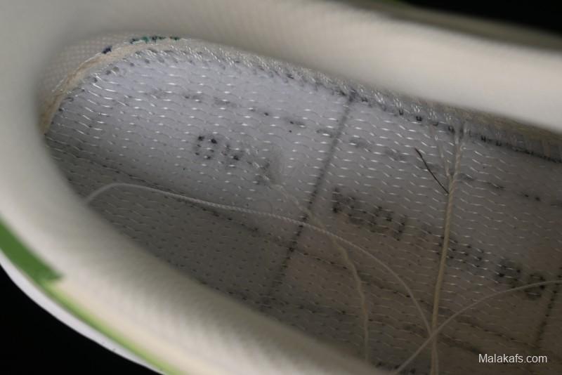 Nike Air Force 1 '07 Low Casual Sneakers with Full-Length Air Cushion - DV3808-102