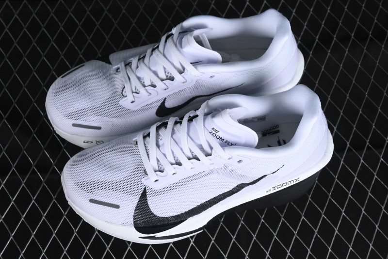 Nike Zoom Fly 6 Running Shoes with Flyknit and React Technology - FN8454-101