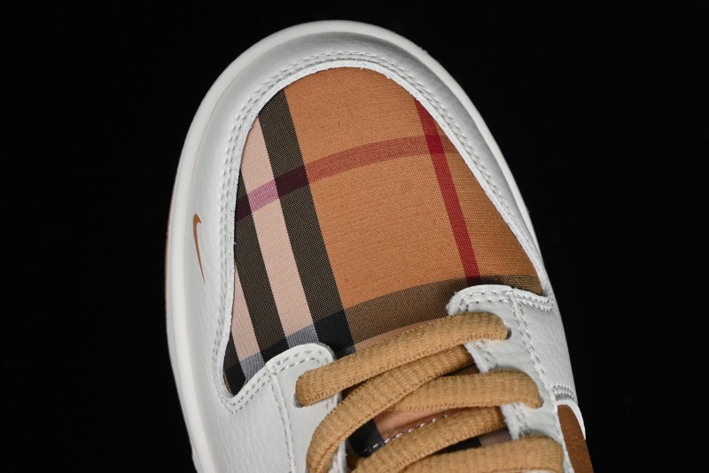 Nike SB Dunk Low Supreme Collaboration - Plaid Colorway SB Low Top Casual Skateboarding Shoes - SU1853-513