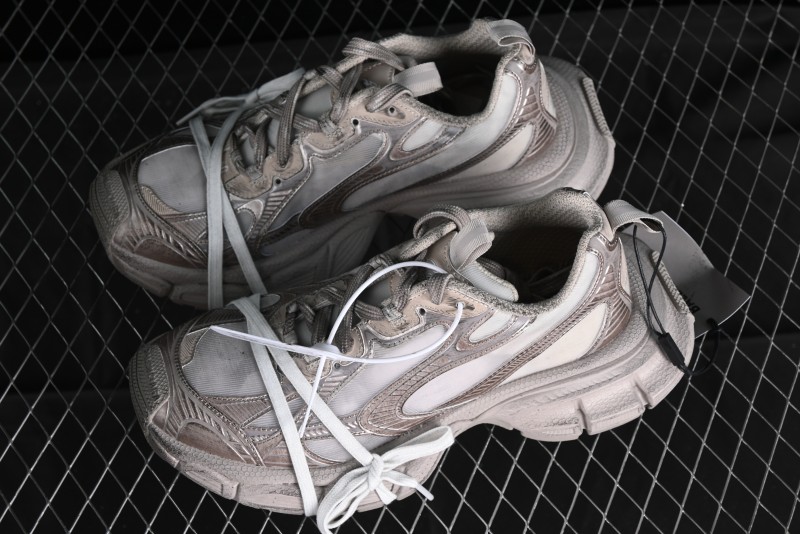 Balenciaga Phantom Sneaker Outdoor Running Shoes with Transparent Heel Strap - WTRMH2200