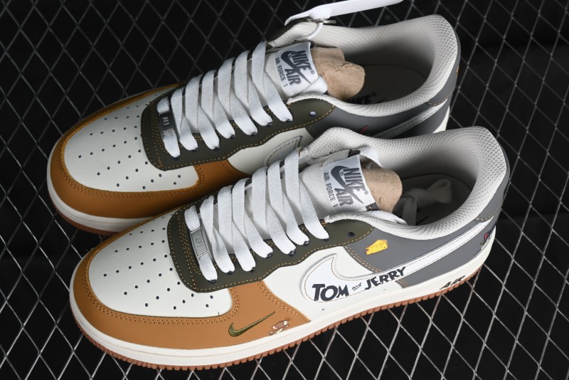 Nike Air Force 1 '07 Low Tom and Jerry Casual Sneakers - DB3301-110