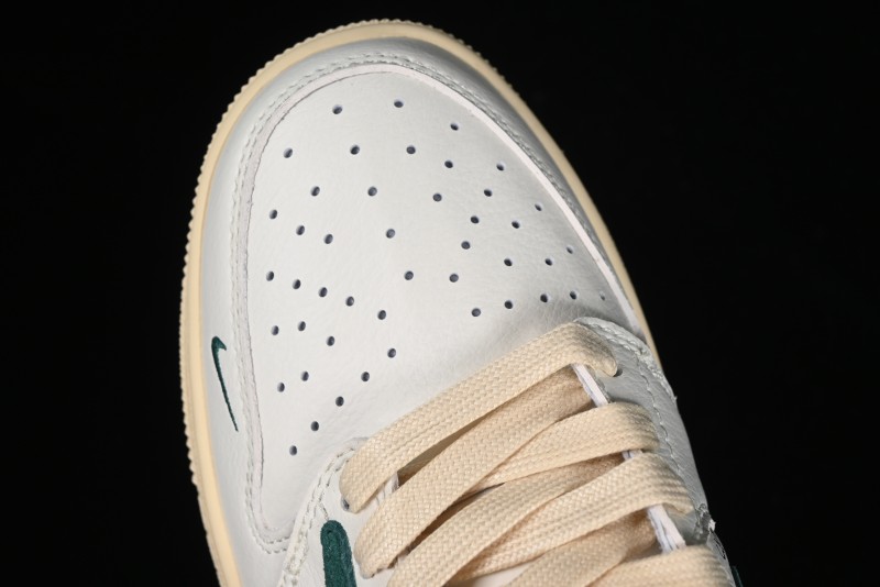 Nike Travis Scott x Fragment Design x Air Jordan 1 Low OG SP AJ1 Retro Sneakers with Unique Collaboration Details - YQ2088-669