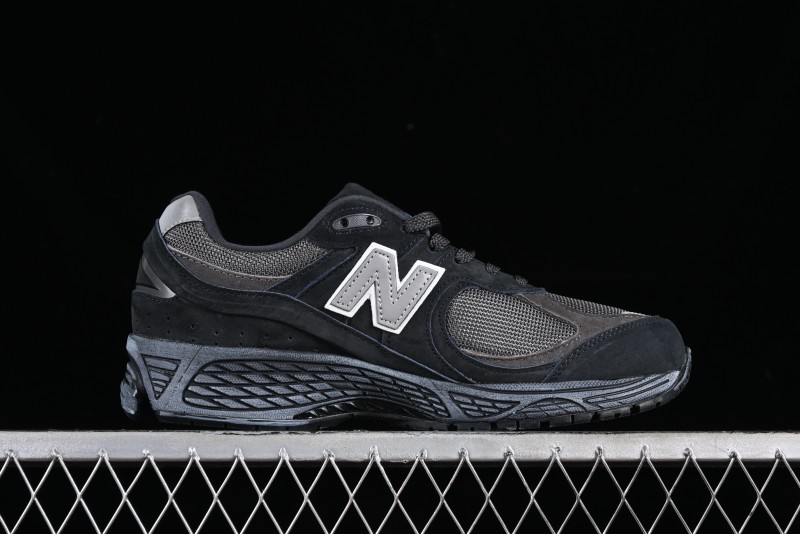 New Balance 2002 Series Retro Casual Running Shoes with Upgraded N-ERGY Cushioning - M2002RBV