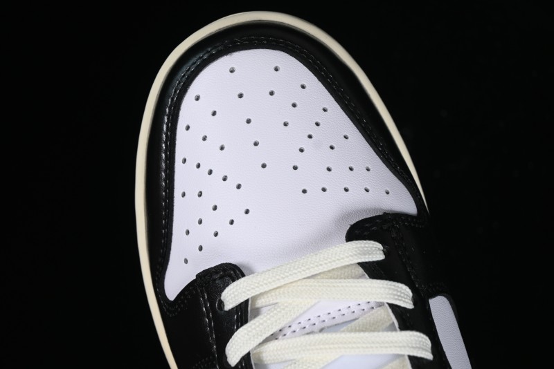 Nike Dunk Low Retro Vintage Panda Casual Sneakers - FQ8899-100
