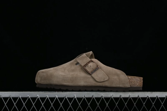 Birkenstock Arizona Soft Footbed Sandals with Suede Leather and Lambswool Lining - G.D4