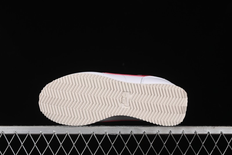 Nike Classic Cortez Leather Retro Running Shoes - DN1791-103