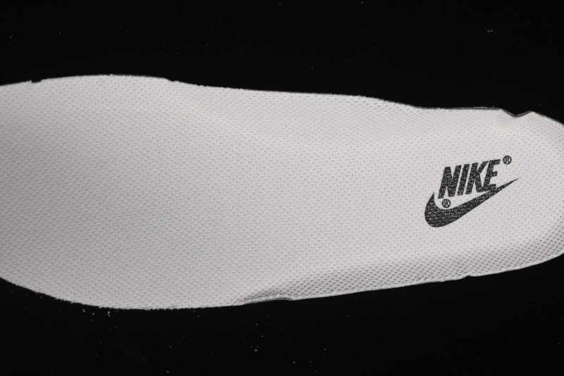 Nike Air Force 1 '07 Low Supreme Collaboration - White Black Two-Tone Low-Top Casual Sneakers - BB7577-217