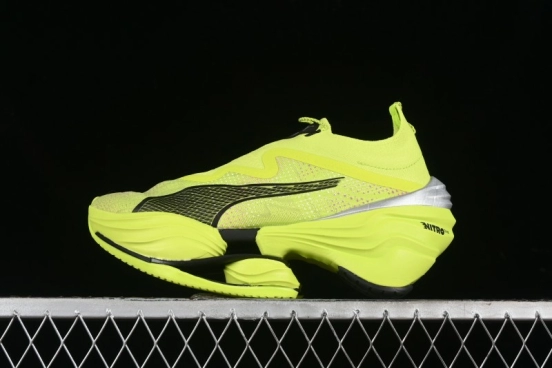 Puma Deviate Nitro 3.0 Cushioned Comfortable Soft Sole Running Shoes - 379554-01