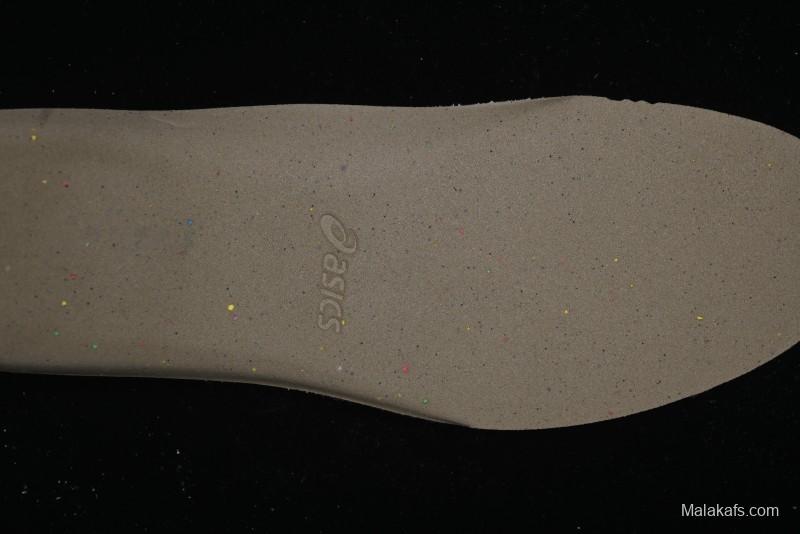 Asics Gel-Kayano 31 Running Shoes with GEL Cushioning and FLYTEFOAM BLAST Technology - 1011B995-200