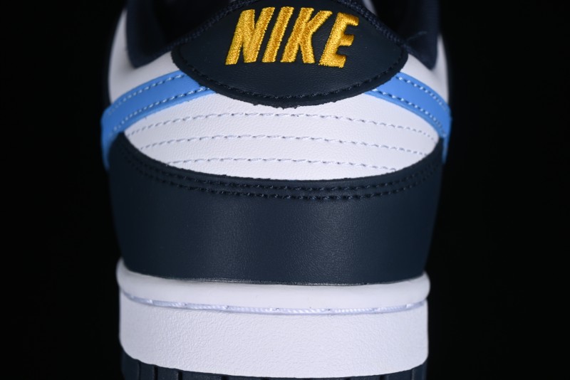 Nike Dunk Low SB Casual Skate Shoes in Obsidian/University Blue Colorway - FN7800-400