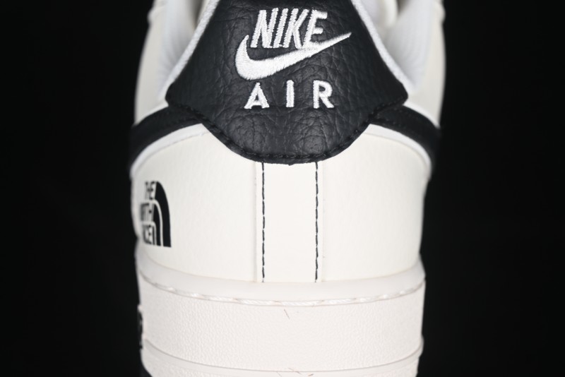 Nike Air Force 1'07 Low The North Face Collaboration Beige Black Red Label Casual Sneakers - BB7518-010