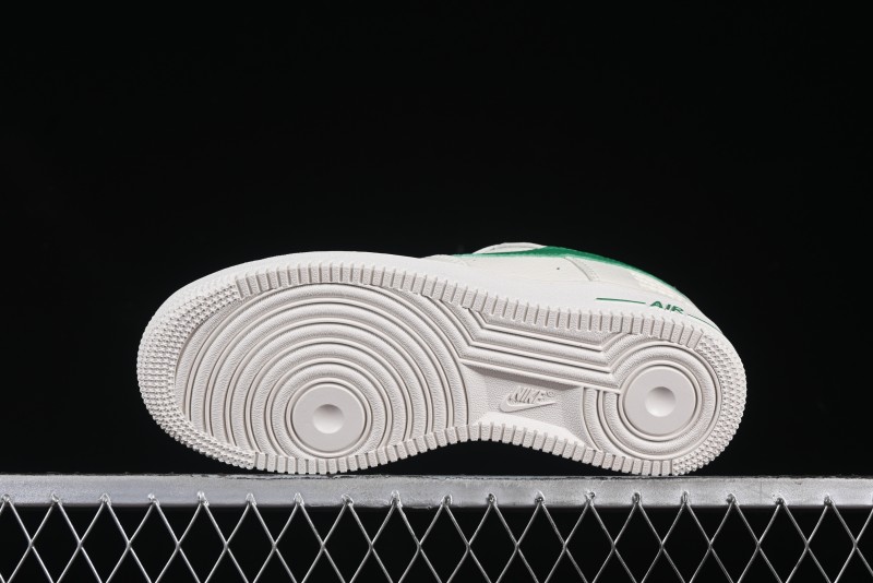 Nike Air Force 1 '07 Low Ted x Portland Collaboration Reflective Green Sneakers - DD8959-707