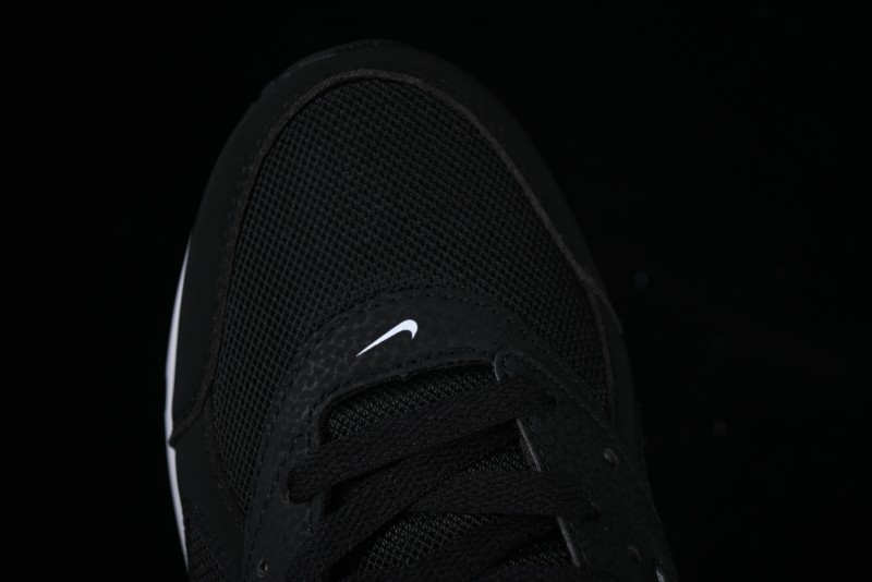 Nike Air Max Ivo Retro Running Shoes with Air Cushion - 580518-016