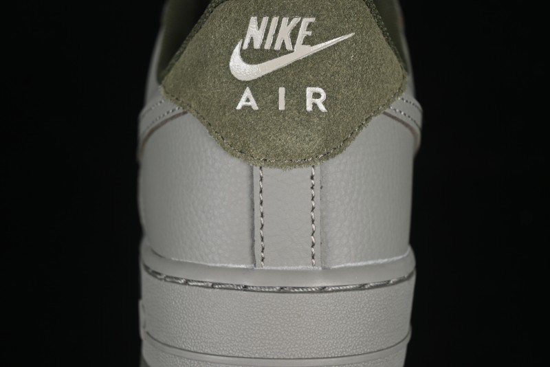 Nike Air Force 1 '07 Low Casual Sneakers with Full-Length Air Cushion - HM9483-300