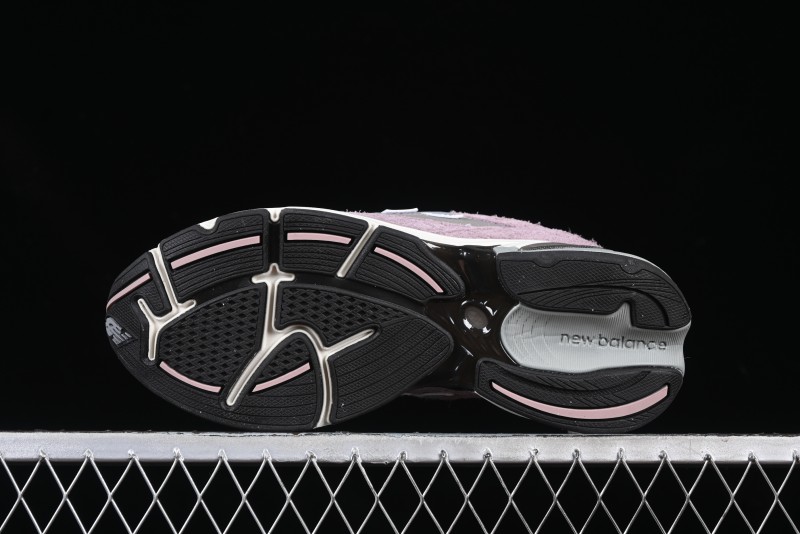 New Balance 2010 Series Retro Casual Running Shoes - M2010REF