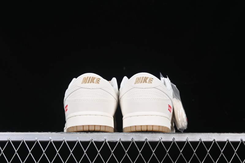 Nike SB Dunk Low Supreme Collaboration Two-Tone Khaki Anniversary High-End Custom Low-Top Casual Skate Shoes - BB8675-111
