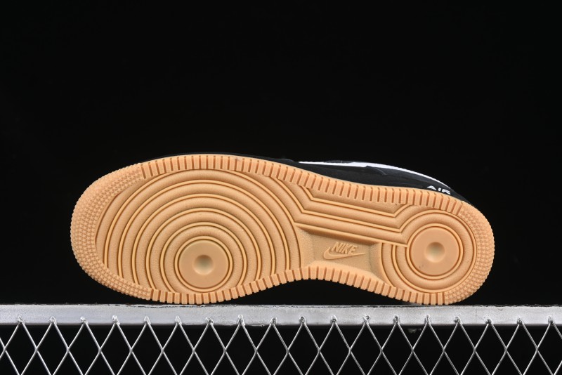 Nike Air Force 1 '07 Low Casual Sneakers with Full-Length Air Cushion - IB6388-001