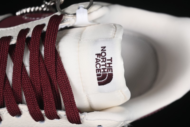 Nike Air Force 1 '07 Low The North Face Collaboration Burgundy Swoosh Casual Sneakers - KK1988-042