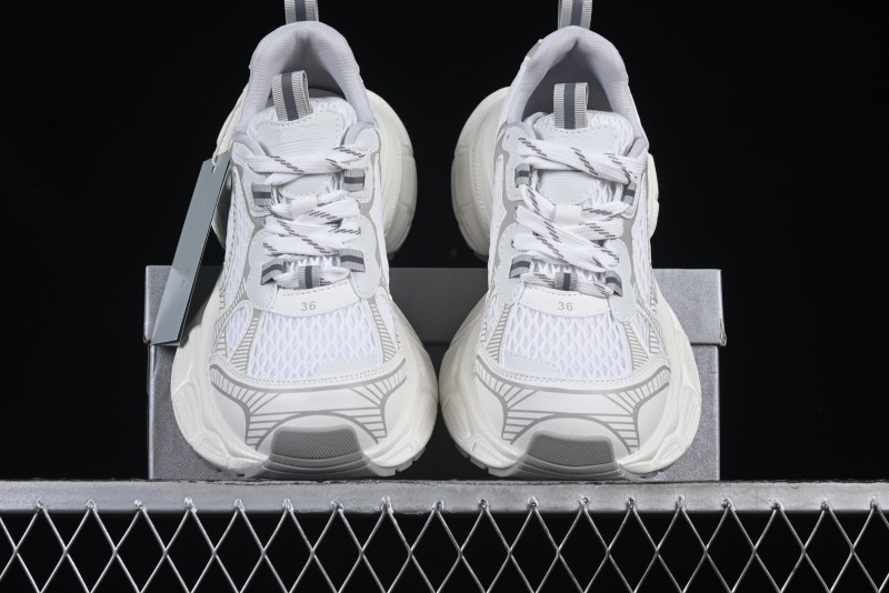 GG-CC Casual Running Shoes with Irregular Design for Trendy Look - 5509 White