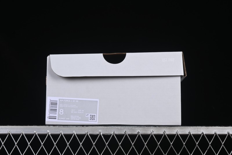Nike Air Force 1'07 Low Casual Sneakers with Full-Length Air Cushion - HJ4401-300