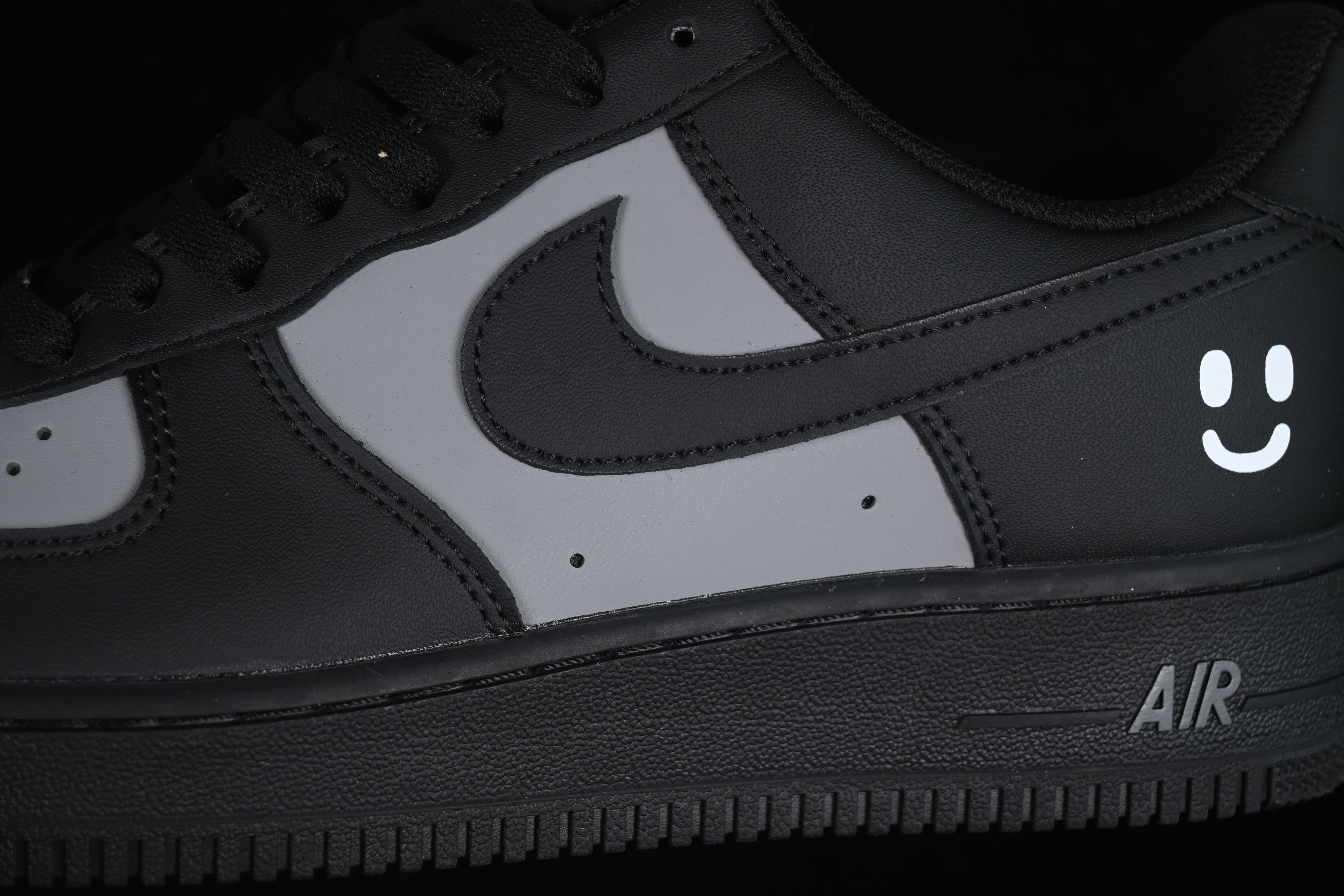Nike Air Force 1'07 Low Custom Casual Sneakers with Full-Length Air Cushion - CW2288-111