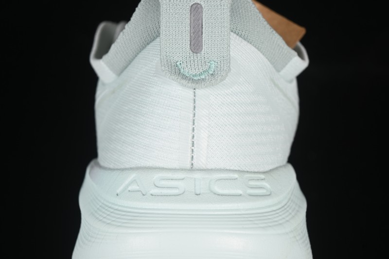 Asics Gel-Nimbus 27 Retro Breathable Casual Shoes with Cushioning for Men - 1011B958-300