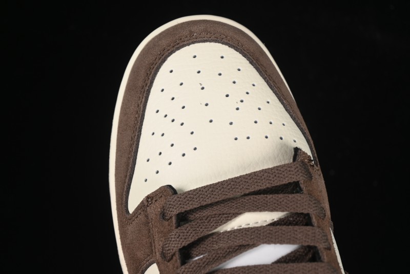 Nike SB Dunk Low White Mocha Low-Top Casual Skate Shoes - FQ8249-104
