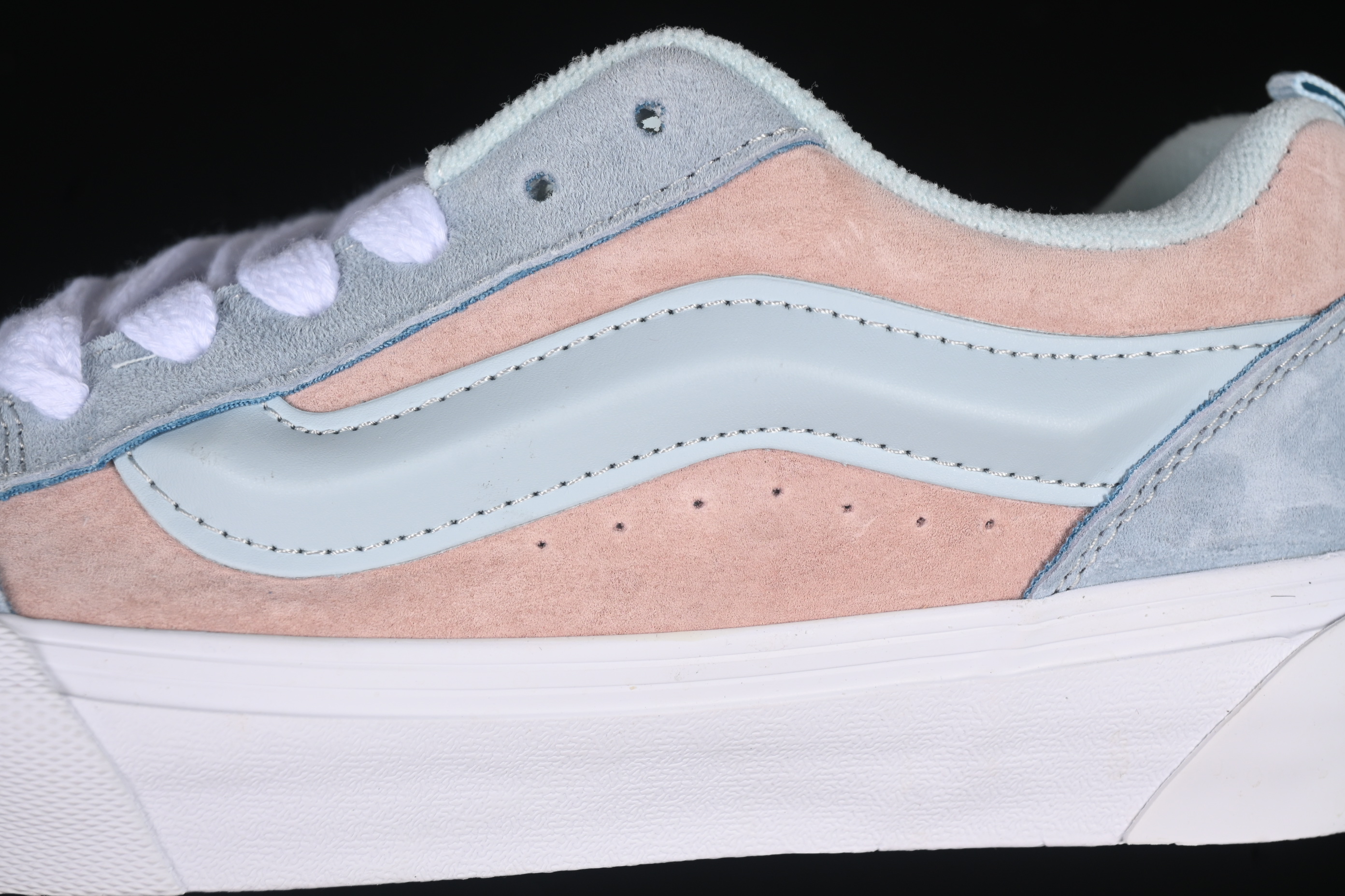 Vans Knu Skool Low-Top Retro Chunky Sneakers - VN0009QCJV6