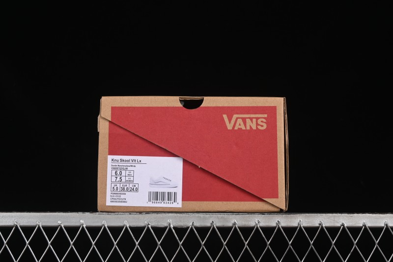 Vans Knu Skool Low-Top Retro Chunky Sneakers - VN0007QDQJM