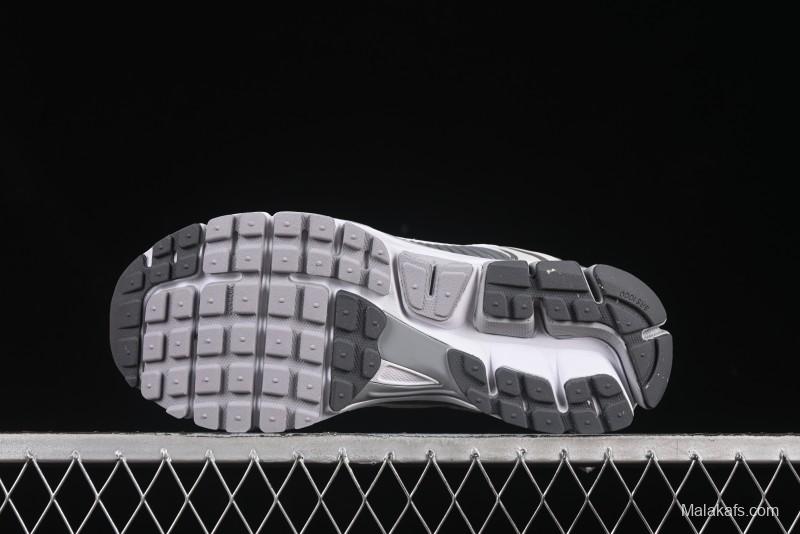 Nike Zoom Vomero 5 SP Classic Retro Casual Running Shoes with EVA Midsole - FJ4151-003