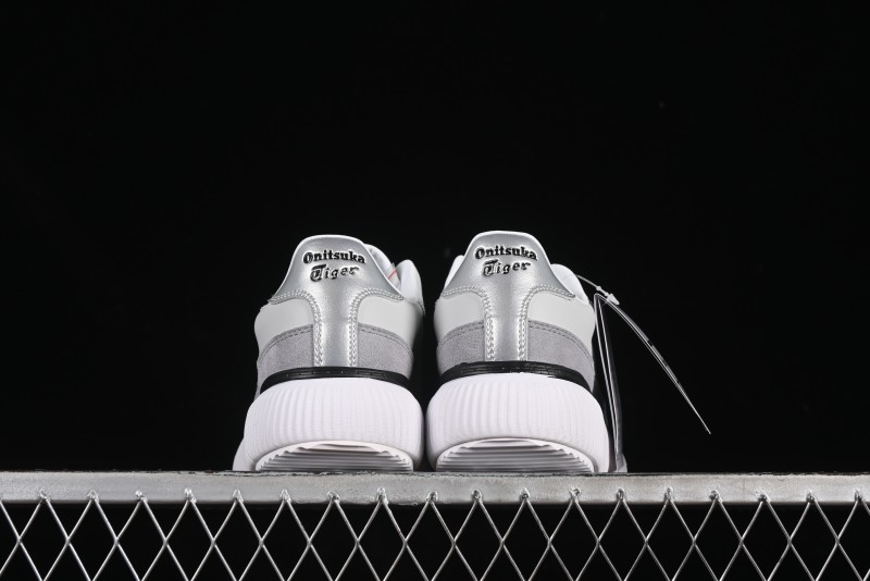 Onitsuka Tiger Delecity Thick Sole Low-Top Lifestyle Sneakers - 1183B874-020