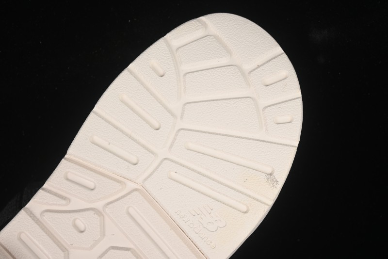 New Balance Summer Retro Sandals SDL3206K with High-Frequency Soft Sole and Elastic Strap