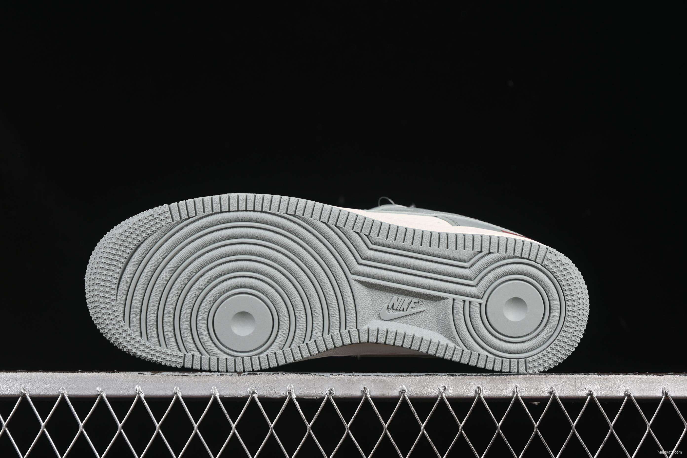 Nike Air Force 1 '07 Low Supreme Collaboration Shoes in Grey - ZH2598-319