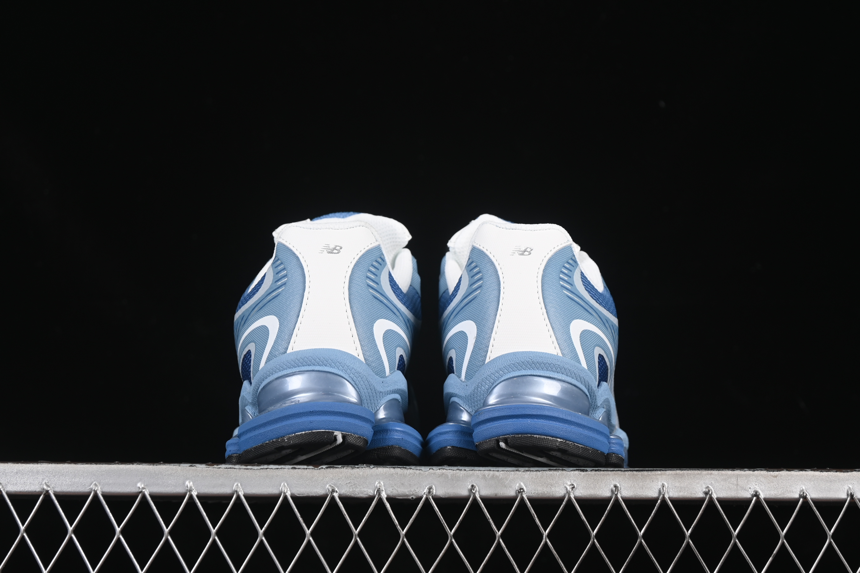 New Balance 2000 Series Retro Dad Style Casual Running Shoes - U2000PBB