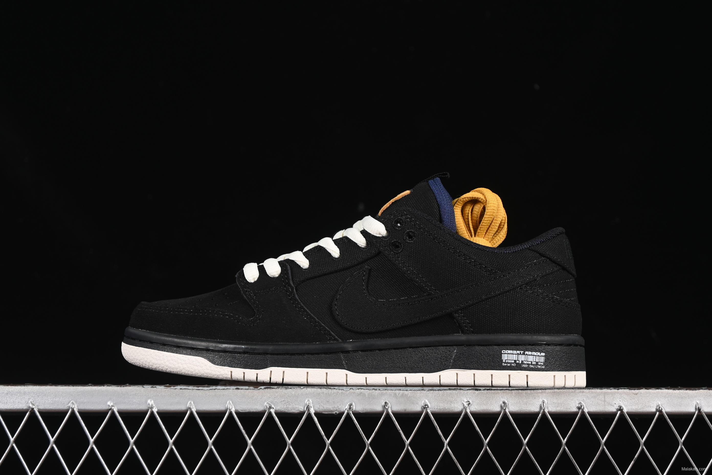 Nike SB Dunk Low Black Hole Low-Top Skateboarding Shoes - DX6775-400