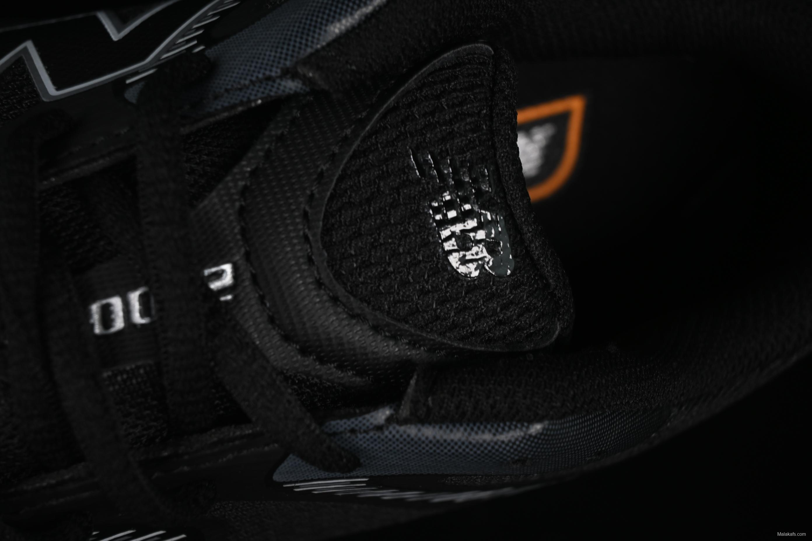 New Balance 2000 Series Retro Dad Style Casual Running Shoes - U2000BM