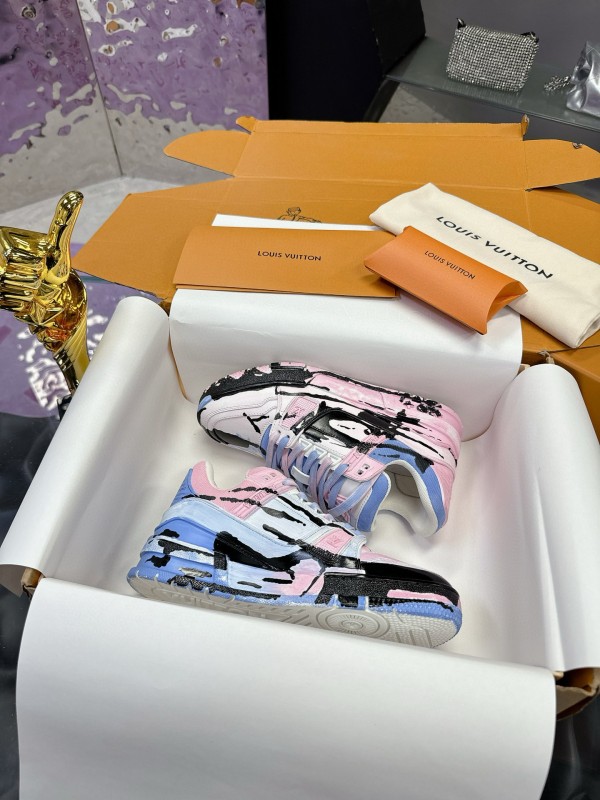 2024 Unisex Louis Vuitton Pink Blue Black Leather Denim Plimsolls Hand-Painted MJ00780