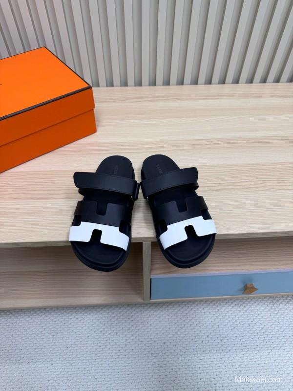 2025 Slippers Hermès Black White Leather Slippers