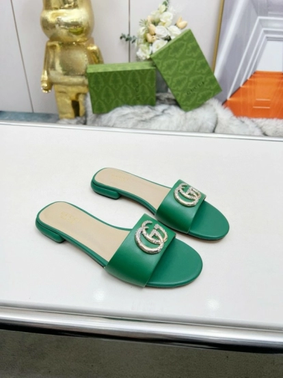 2025 Women Gucci Green Leather Flat Heel Slippers Double G Buckle MJ00190