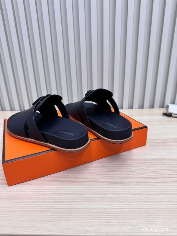2025 Hermès Black Leather Slippers