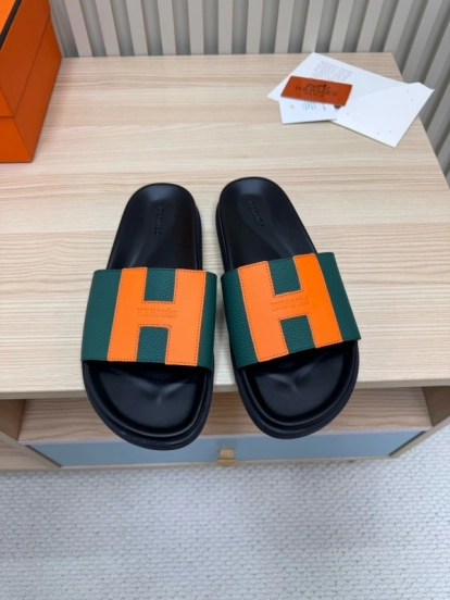 2025 Hermès Green Orange Leather Slippers