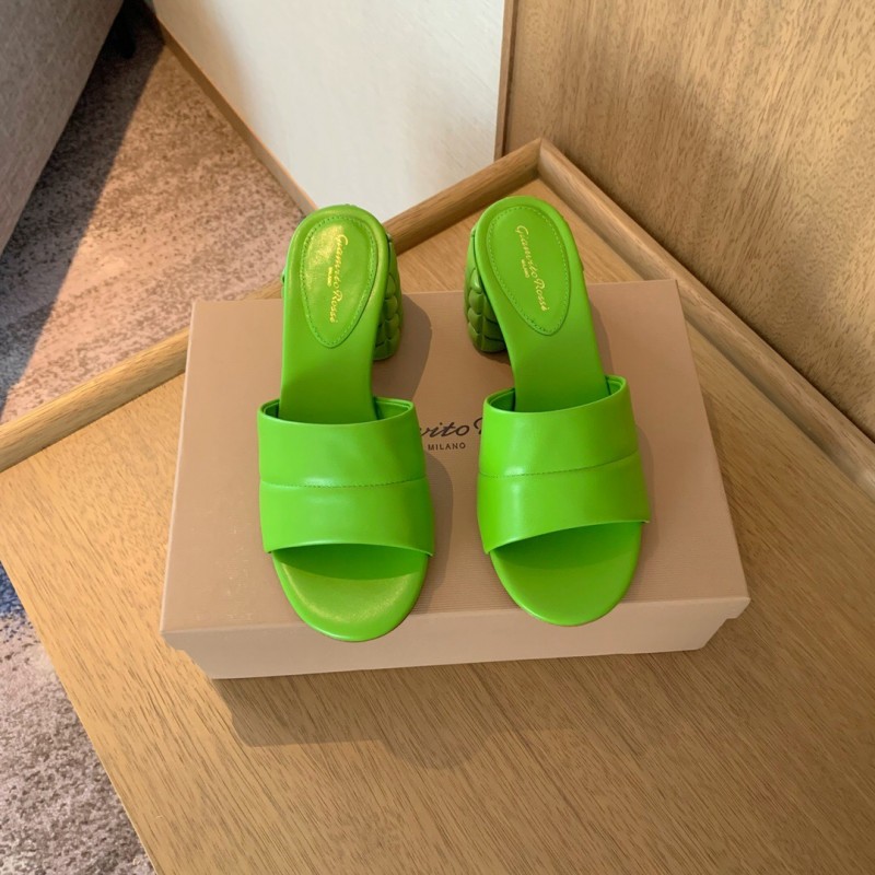2025 Women Gianvito Rossi Green Leather Slippers KFY00260