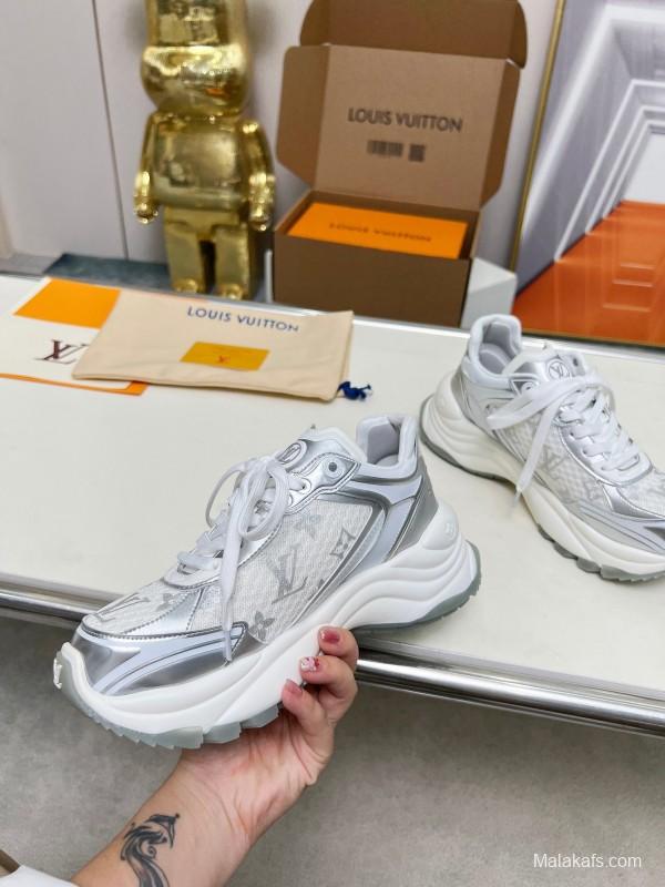 2025 Unisex Louis Vuitton White Grey Mesh Leather Sneakers LY00340