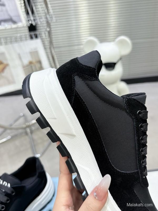 2025 Women Prada Black Leather Mesh Sneakers KFY00310