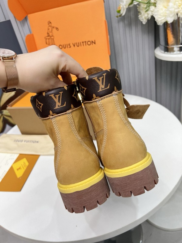 2024 Unisex Louis Vuitton Brown Waterproof Leather Ankle Boots Monogram MJ00450